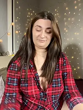 Snapshot of Jadelli chatting on 11-30-25, 08:13 Jadelli online show from 11-30-25, 08:13