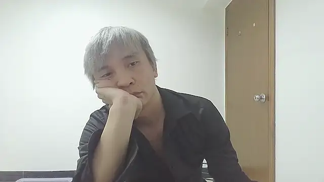 Snapshot of clisssx chatting on 12-08-24, 04:39 clisssx online show from 12-08-24, 04:39