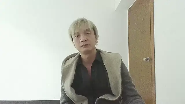 Snapshot of clisssx chatting on 12-29-24, 11:50 clisssx online show from 12-29-24, 11:50