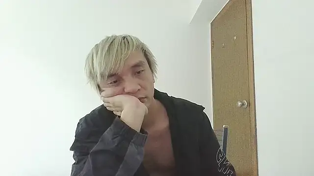 Snapshot of clisssx chatting on 01-02-25, 03:29 clisssx online show from 01-02-25, 03:29