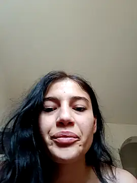 Snapshot of Virgin_Pussy_Love chatting on 06-07-26, 01:37 Virgin Pussy Love online show from 06-07-26, 01:37