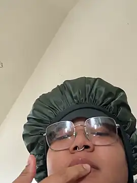 Snapshot of Ectorius chatting on 03-17-26, 06:33 Ectorius online show from 03-17-26, 06:33