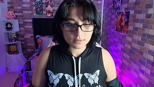 Snapshot of Pauilina chatting on 12-09-24, 04:01 Pauilina online show from 12-09-24, 04:01