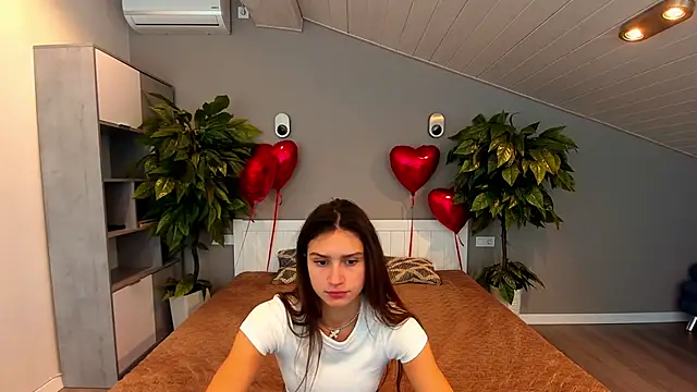 ValeryRoyale online show from 02-18-25, 08:16