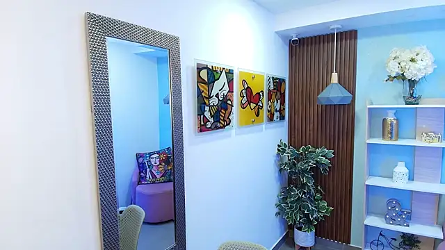 Dalila Sky online show from 10-25-25, 06:02