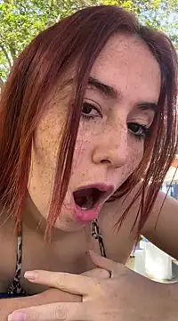 Snapshot of HannaSmiith chatting on 01-23-25, 04:15 HannaSmiith online show from 01-23-25, 04:15