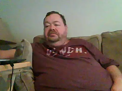 Snapshot of hitman_35 chatting on 11-24-25, 04:29 hitman 35 online show from 11-24-25, 04:29