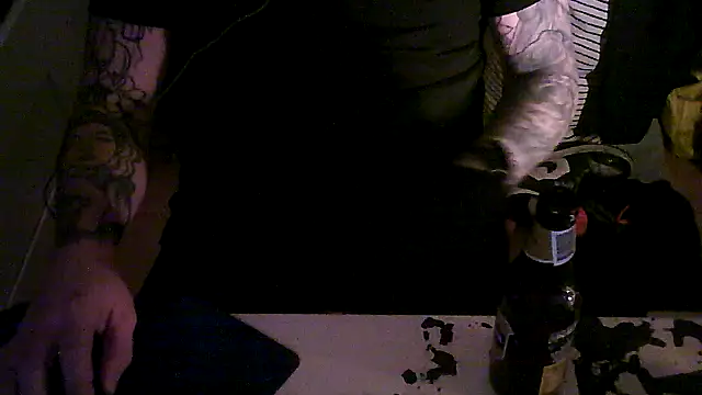 Snapshot of gezelligesiebren chatting on 03-15-26, 06:36 gezelligesiebren online show from 03-15-26, 06:36