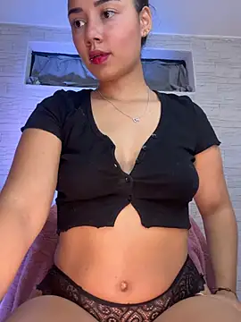  Luana online show from 07-25-26, 01:15