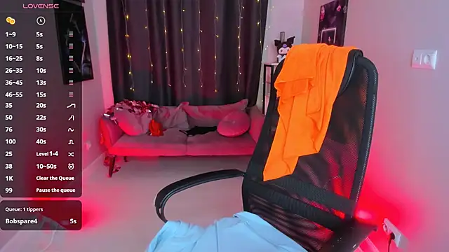 Bunny  of love online show from 03-12-25, 07:49