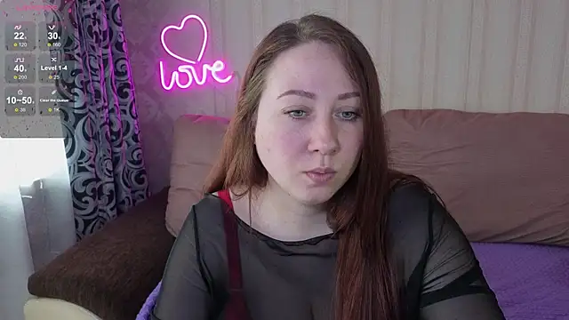 KellyCrystall online show from 04-10-26, 05:56