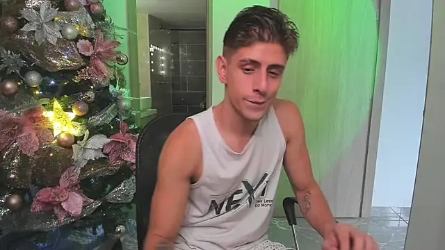 Jasperjoness online show from 12-16-24, 08:58