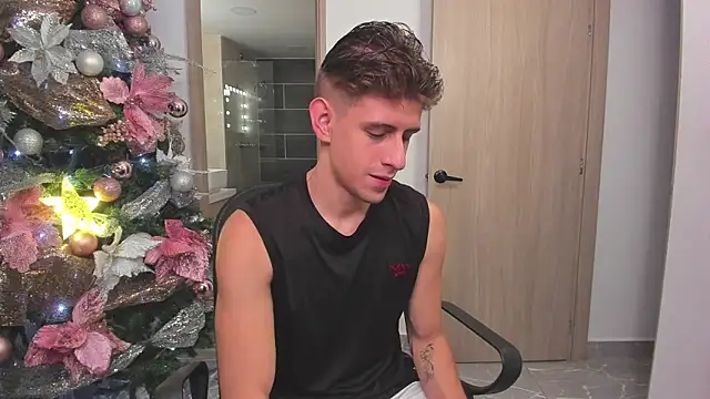 Jasperjoness online show from 12-17-24, 10:12