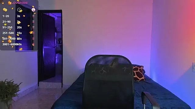 Jasperjoness online show from 10-21-25, 04:24