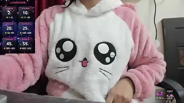 Snapshot of Reika_01 chatting on 12-03-25, 07:45 Reika 01 online show from 12-03-25, 07:45