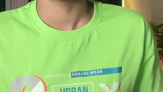 Snapshot of sexy_m23 chatting on 11-22-25, 08:52 sexy m23 online show from 11-22-25, 08:52