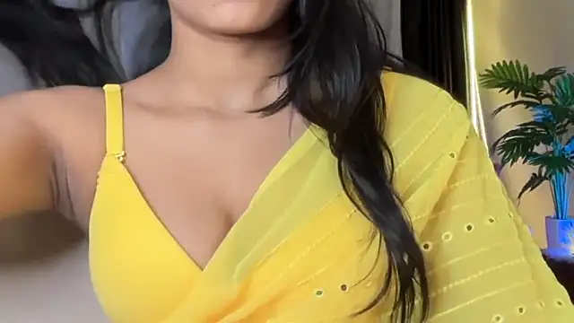 Snapshot of sexy_m23 chatting on 11-30-25, 06:23 sexy m23 online show from 11-30-25, 06:23