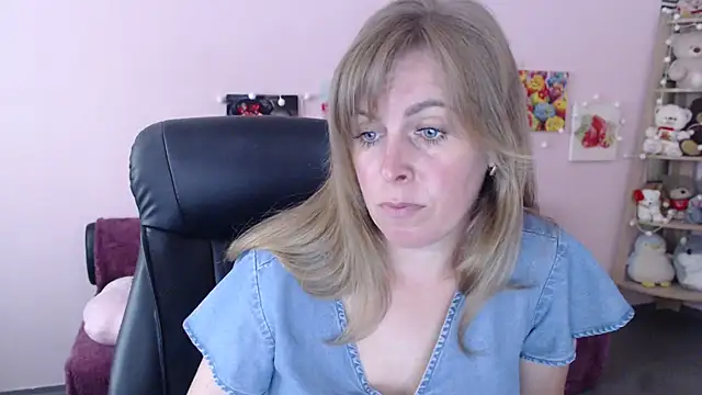 Hot Milady online show from 06-05-26, 07:25