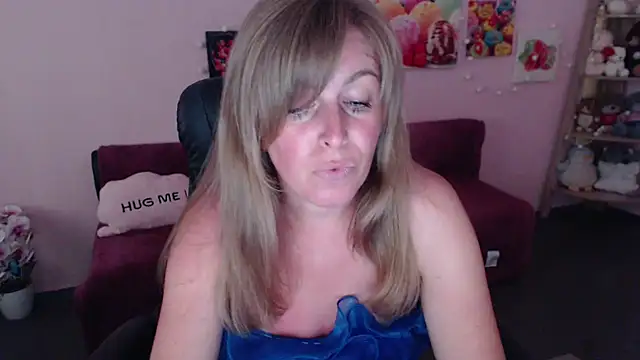 Hot Milady online show from 07-07-26, 07:45