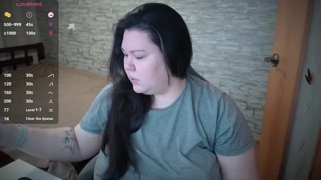 Snapshot of NicaMeow chatting on 02-05-25, 07:50 NicaMeow online show from 02-05-25, 07:50