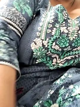 zeepe19 online show from 02-11-26, 07:24