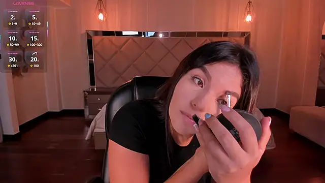 Snapshot of ValeriaRoldanX chatting on 11-09-25, 11:14 ValeriaRoldanX online show from 11-09-25, 11:14