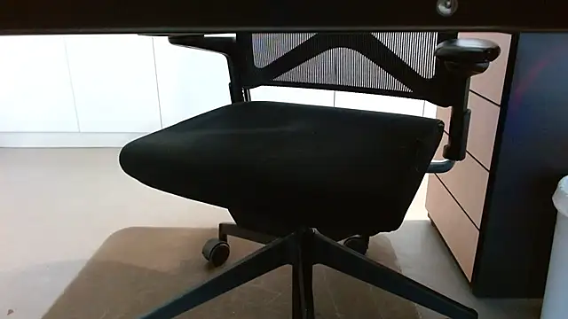 lovewalknaked online show from 11-25-25, 02:39