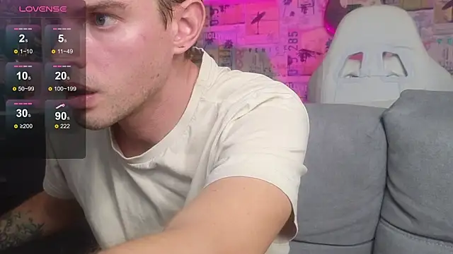 Mike Burn online show from 11-27-25, 01:13