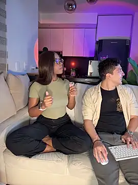 tiana nave online show from 03-25-26, 02:28