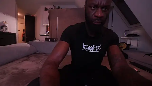 MacTroy online show from 01-04-25, 08:05