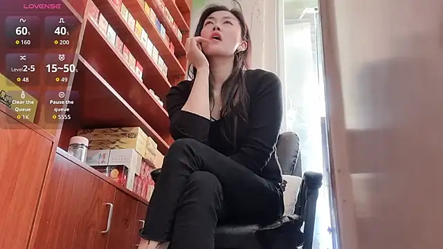 QianF-666 online show from 04-30-26, 06:42