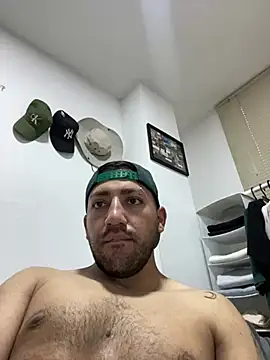 JuanZapata33 online show from 01-21-25, 09:46