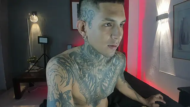 Travistanner 28 online show from 01-17-26, 08:45