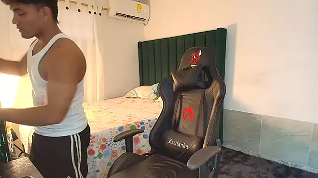 man dur07 online show from 10-11-25, 07:34