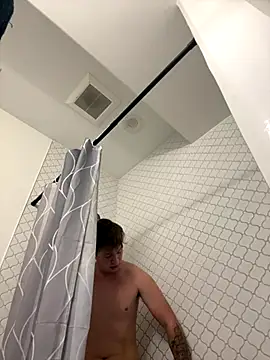 Snapshot of Posh_marc chatting on 10-21-25, 07:42 Posh marc online show from 10-21-25, 07:42