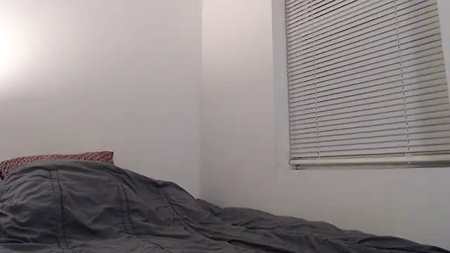 Snapshot of Posh_marc chatting on 11-30-25, 06:06 Posh marc online show from 11-30-25, 06:06