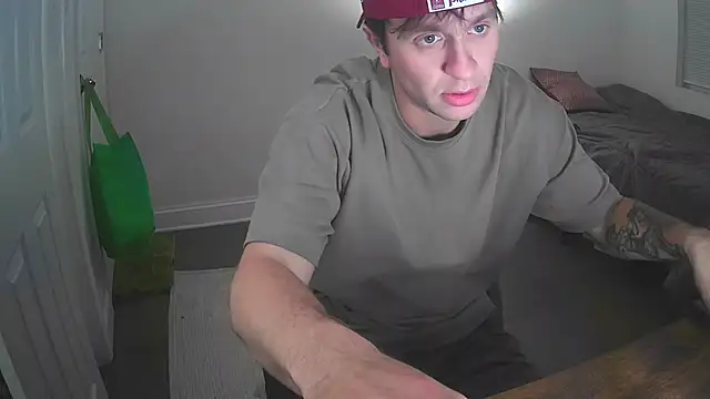 Snapshot of Posh_marc chatting on 12-02-25, 02:50 Posh marc online show from 12-02-25, 02:50