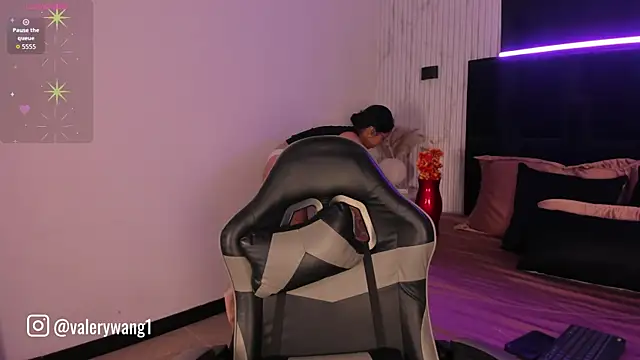 Valery wang online show from 10-01-25, 11:38