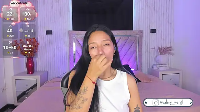 Valery wang online show from 11-10-25, 12:04