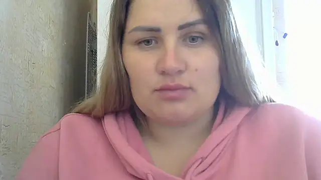 Snapshot of Honeydew-Waves chatting on 09-18-25, 06:59 Honeydew-Waves online show from 09-18-25, 06:59