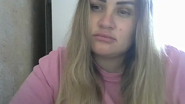 Snapshot of Honeydew-Waves chatting on 09-30-25, 09:03 Honeydew-Waves online show from 09-30-25, 09:03