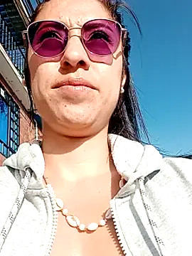 Snapshot of VALERY-03_ chatting on 12-04-24, 12:14 VALERY-03 online show from 12-04-24, 12:14