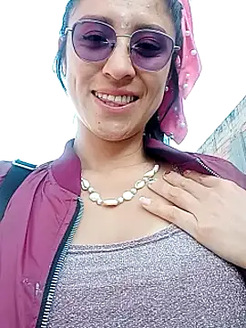 Snapshot of VALERY-03_ chatting on 12-12-24, 12:22 VALERY-03 online show from 12-12-24, 12:22