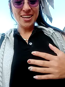 Snapshot of VALERY-03_ chatting on 12-13-24, 12:17 VALERY-03 online show from 12-13-24, 12:17