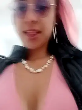Snapshot of VALERY-03_ chatting on 12-21-24, 12:27 VALERY-03 online show from 12-21-24, 12:27