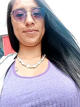 Snapshot of VALERY-03_ chatting on 01-03-25, 12:30 VALERY-03 online show from 01-03-25, 12:30