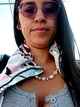 Snapshot of VALERY-03_ chatting on 01-09-25, 12:30 VALERY-03 online show from 01-09-25, 12:30