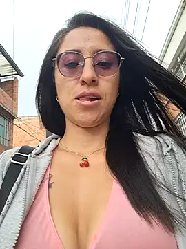 Snapshot of VALERY-03_ chatting on 02-09-25, 01:03 VALERY-03 online show from 02-09-25, 01:03