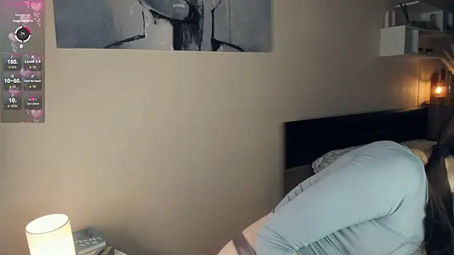 MaryJacksoon online show from 03-17-25, 07:35