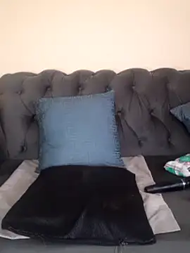 Chichi PS online show from 12-25-24, 08:29